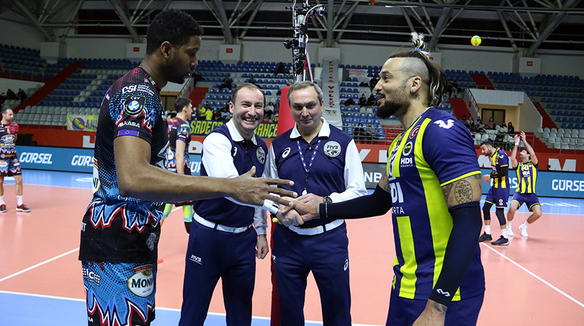 Istanbul-Perugia (capitani)