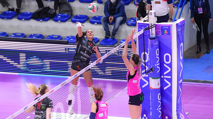 Guerra Anastasia (colpisce)