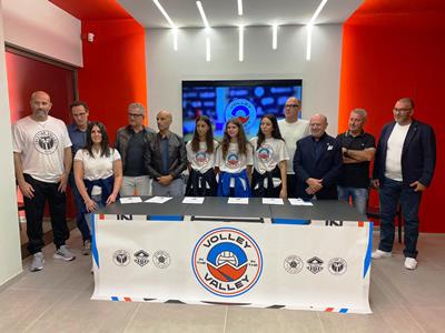 In Alto Tevere nasce "Volley in the valley"
