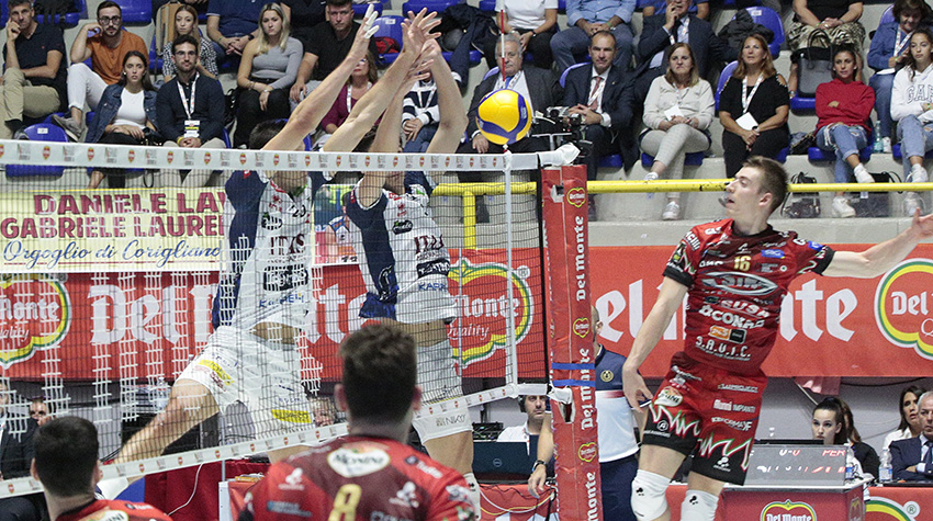 Semeniuk Kamil (piazza)