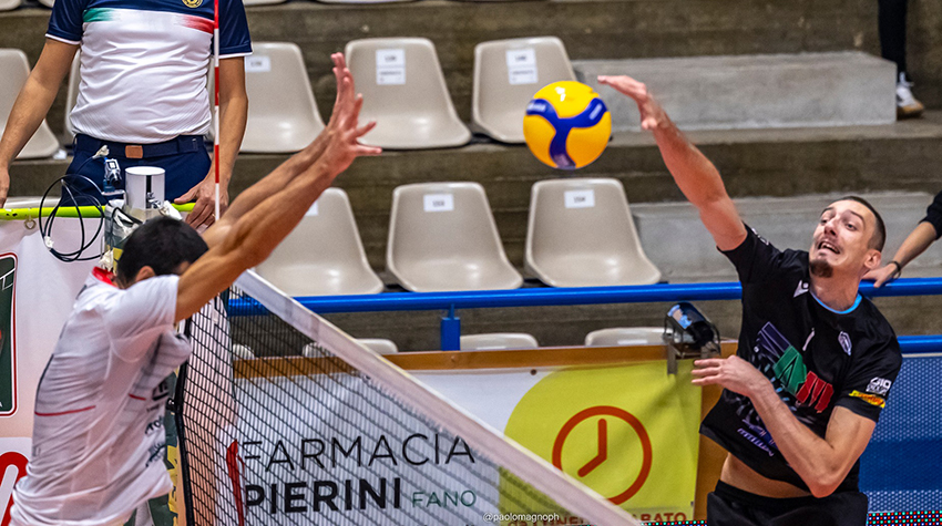 Hristoskov Petar (attacca)