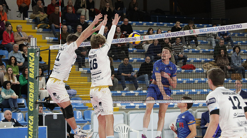 Hristoskov Petar (attacca)