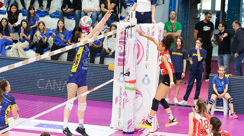 Agbortabi Emanuela (attacco)