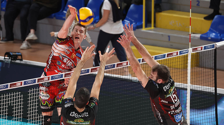 Semeniuk Kamil (attacco)