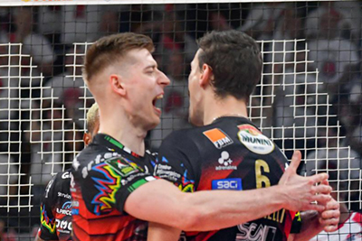 Semeniuk-Giannelli (esultano)