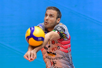 Colaci Massimo (riceve)