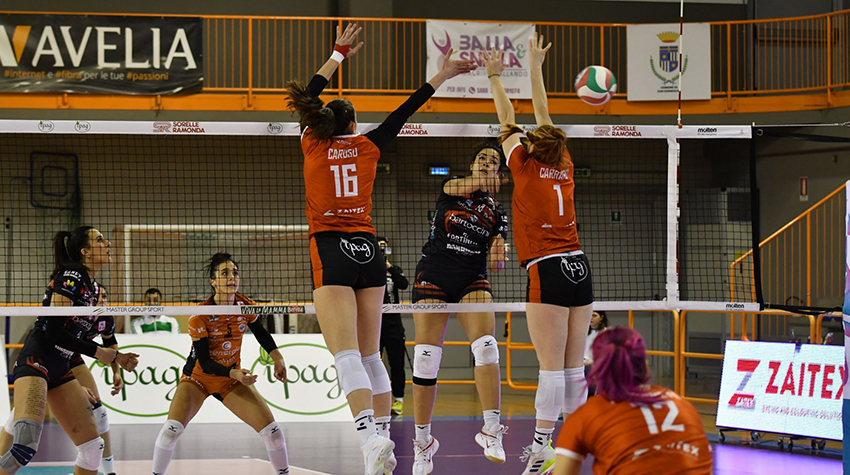 Kosareva Dayana (attacco)