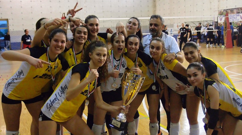 School Volley Perugia (vittoria) under 18 femminile