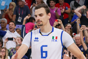 Giannelli Simone (sguardo basso)