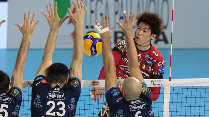 Ishikawa Yuki (attacco)