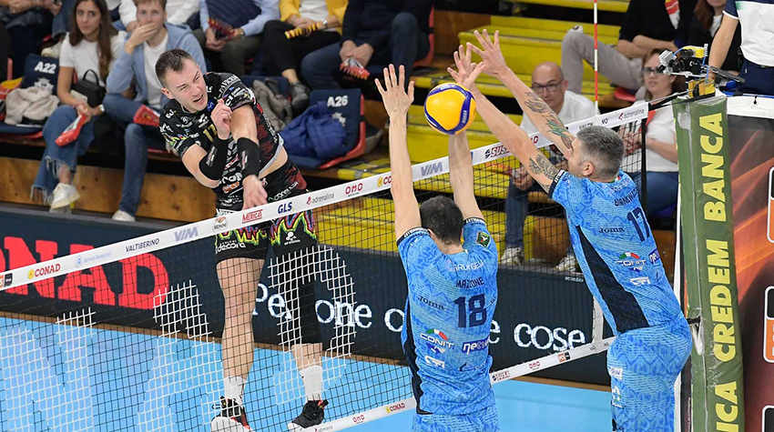 Plotnytskyi Oleh (attacco)