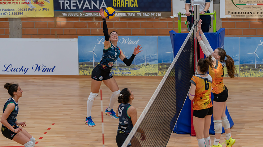 Ciccolini Monica (attacco)