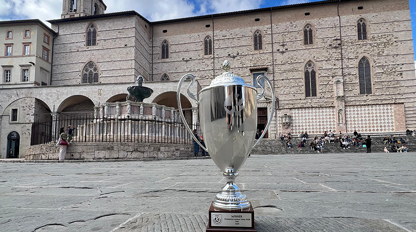 Piazza IV Novembre (coppa)