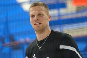 Dzavoronok Donovan (tuta)