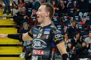 Plotnytskyi Oleh (esulta)