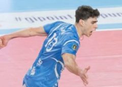 Alpini Matteo (esulta)