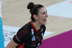 Perinelli Elena (esulta)