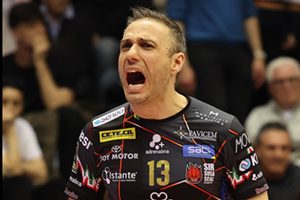 Colaci Massimo (urla)