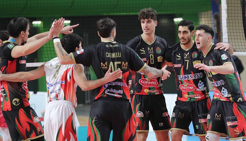 Terni Volley Academy (abbraccio)