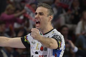 Colaci Massimo (esulta)