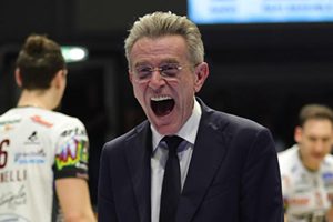 Lorenzetti Angelo (esulta)