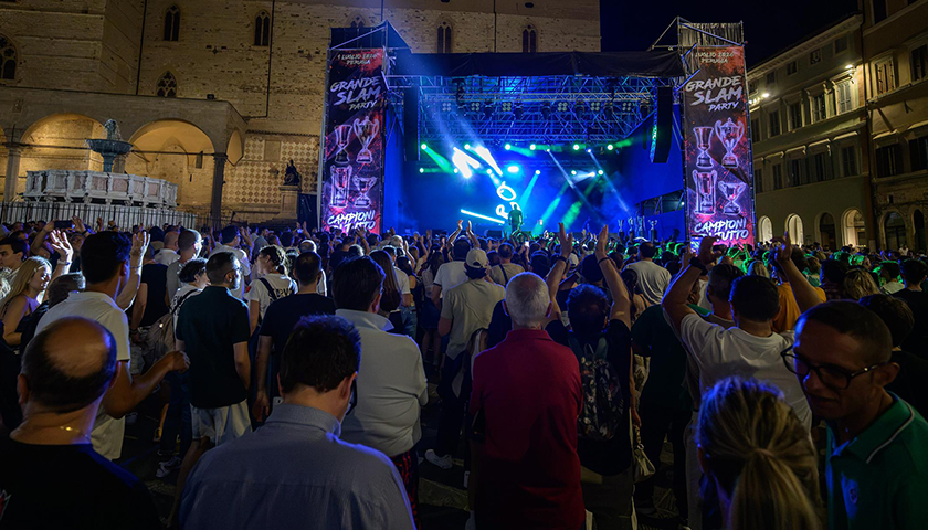 Perugia (palco in piazza)
