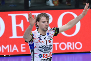 Reggers Ferre (esulta)